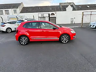 Used 2017 Volkswagen Polo Beats Red - Interior and Exterior details 4