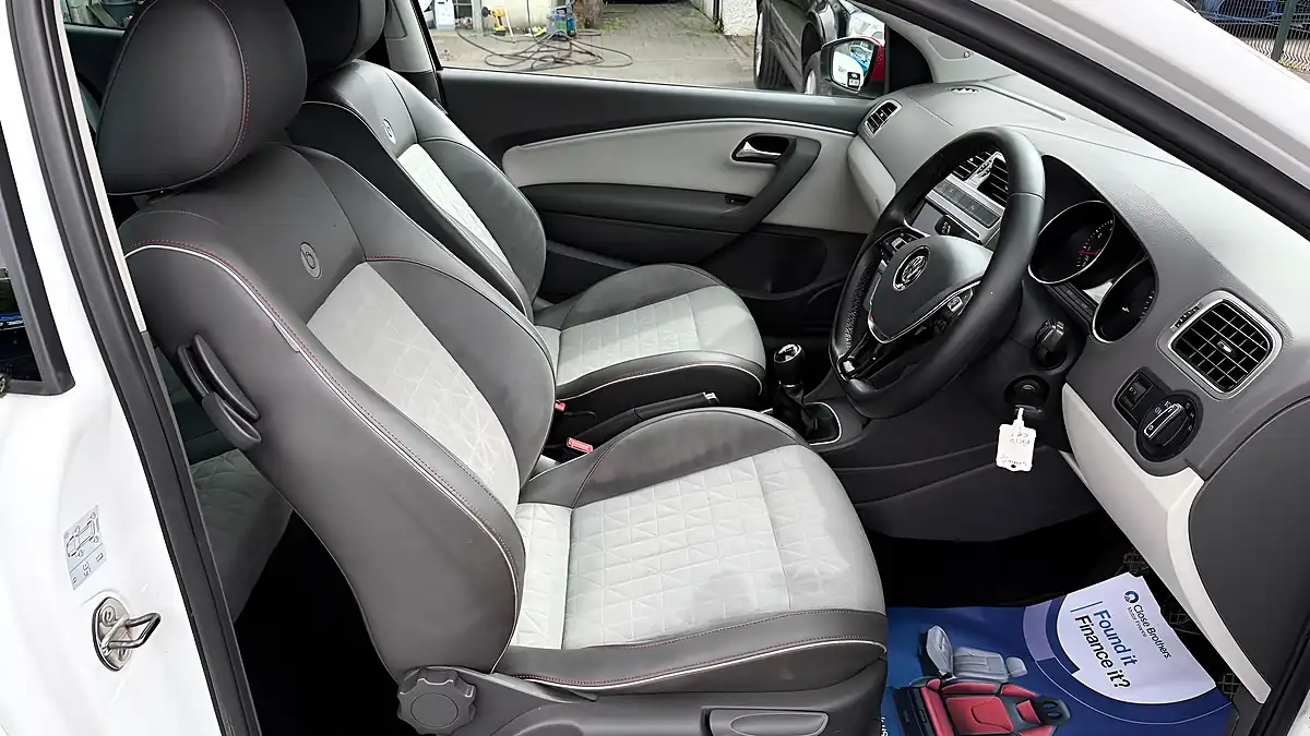 Used 2017 Volkswagen Polo Bluemotion Tech Beats White - Interior and Exterior details 14