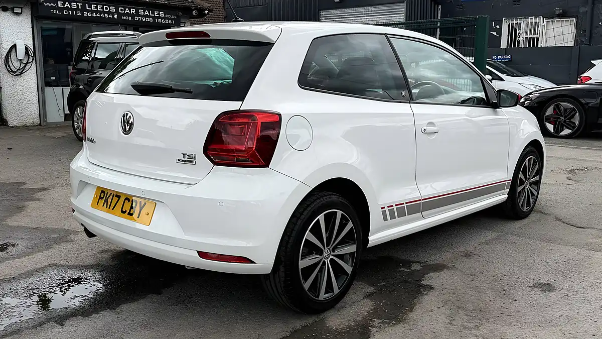 Used 2017 Volkswagen Polo Bluemotion Tech Beats White - Interior and Exterior details 4