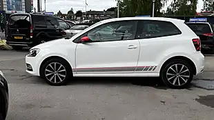 Used 2017 Volkswagen Polo Bluemotion Tech Beats White - Interior and Exterior details 7