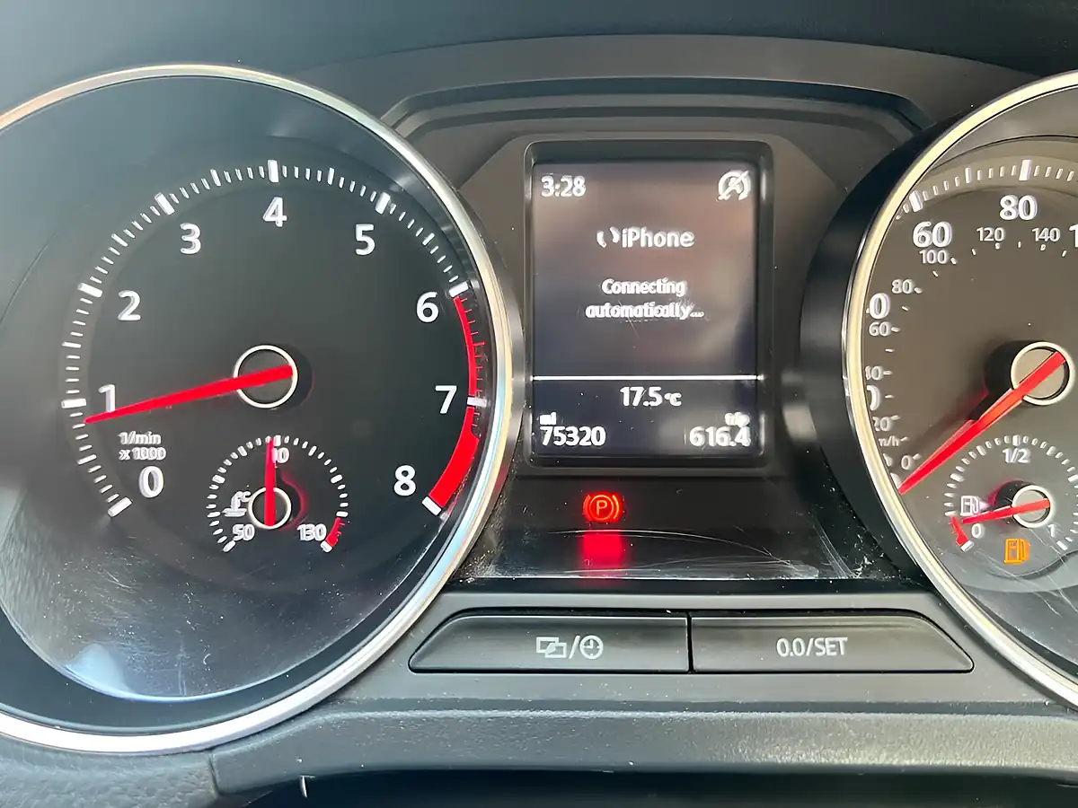 Used 2017 Volkswagen Polo Bluemotion Tech GTI White - Interior and Exterior details 14