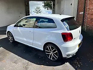 Used 2017 Volkswagen Polo Bluemotion Tech GTI White - Interior and Exterior details 6