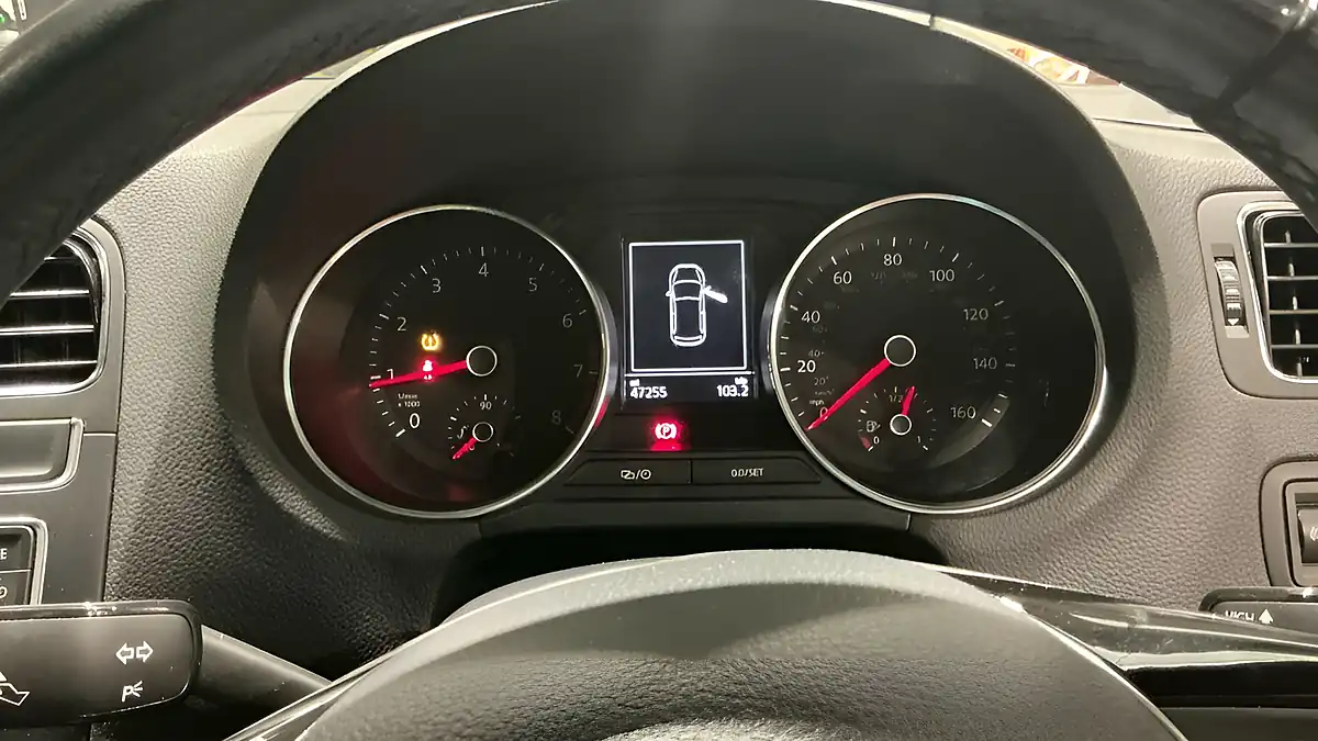 Used 2017 Volkswagen Polo Bluemotion Tech Match Black - Interior and Exterior details 13
