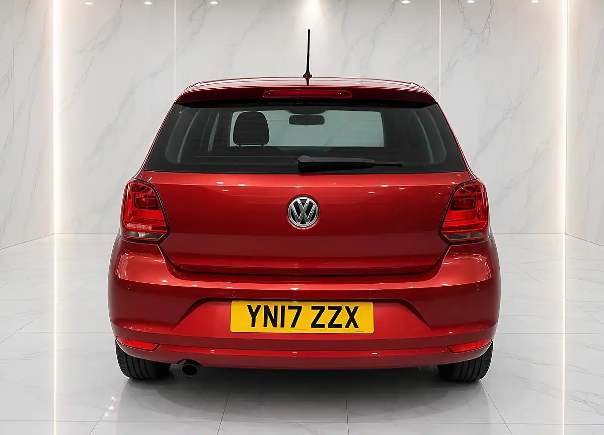 Used 2017 Volkswagen Polo Bluemotion Tech Match Carmen Red - Interior and Exterior details 6