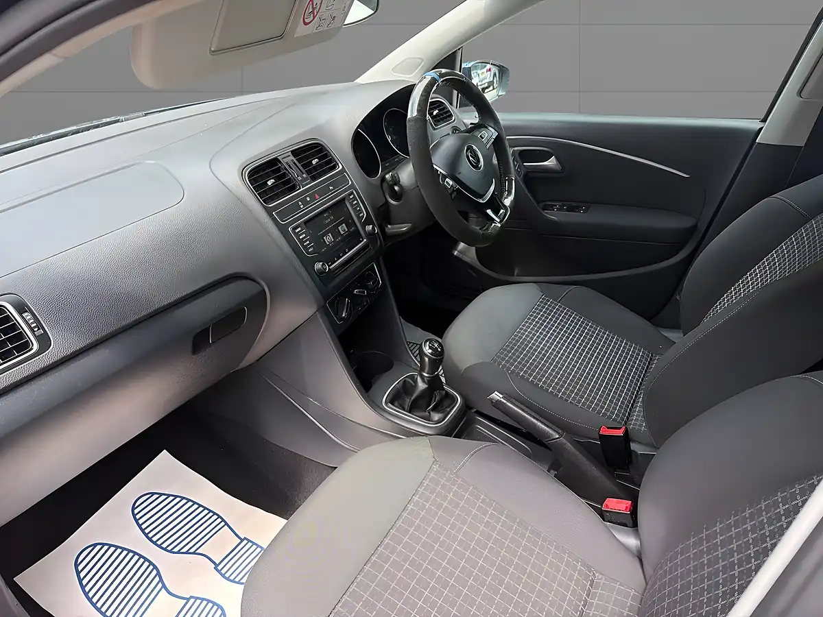 Used 2017 Volkswagen Polo Bluemotion Tech Match Edition Blue - Interior and Exterior details 13