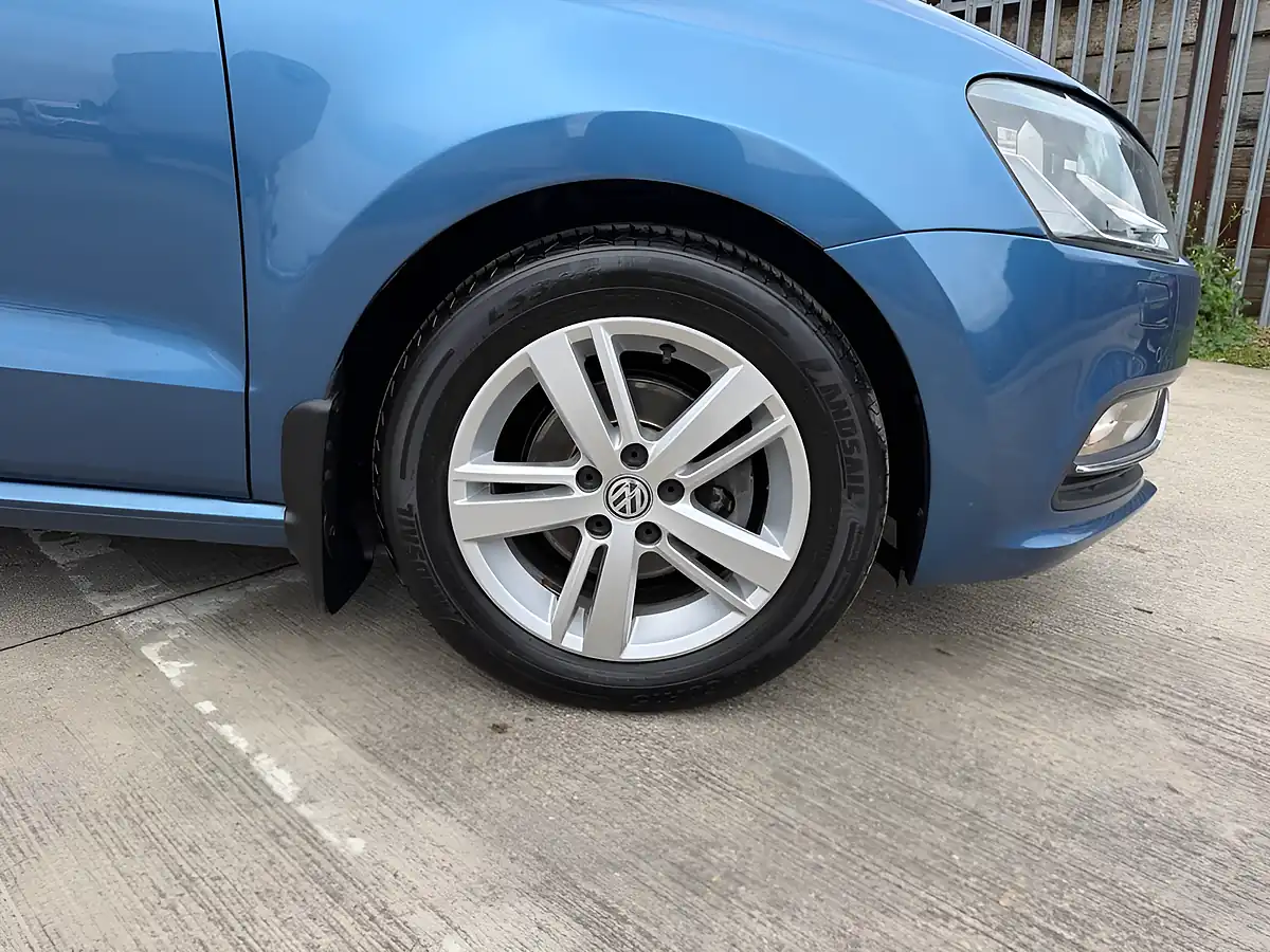 Used 2017 Volkswagen Polo Bluemotion Tech Match Edition Blue - Interior and Exterior details 10