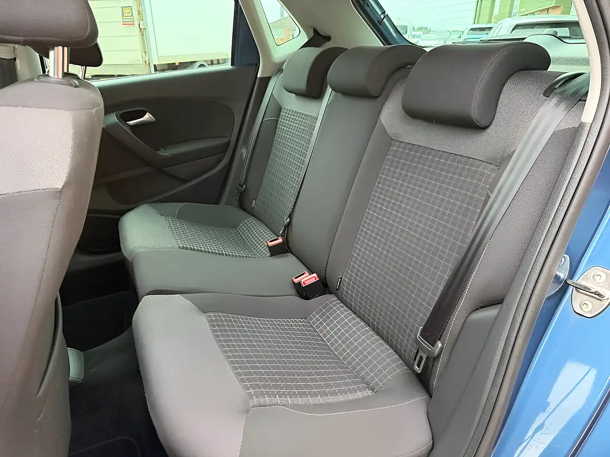 Used 2017 Volkswagen Polo Bluemotion Tech Match Edition Blue - Interior and Exterior details 17