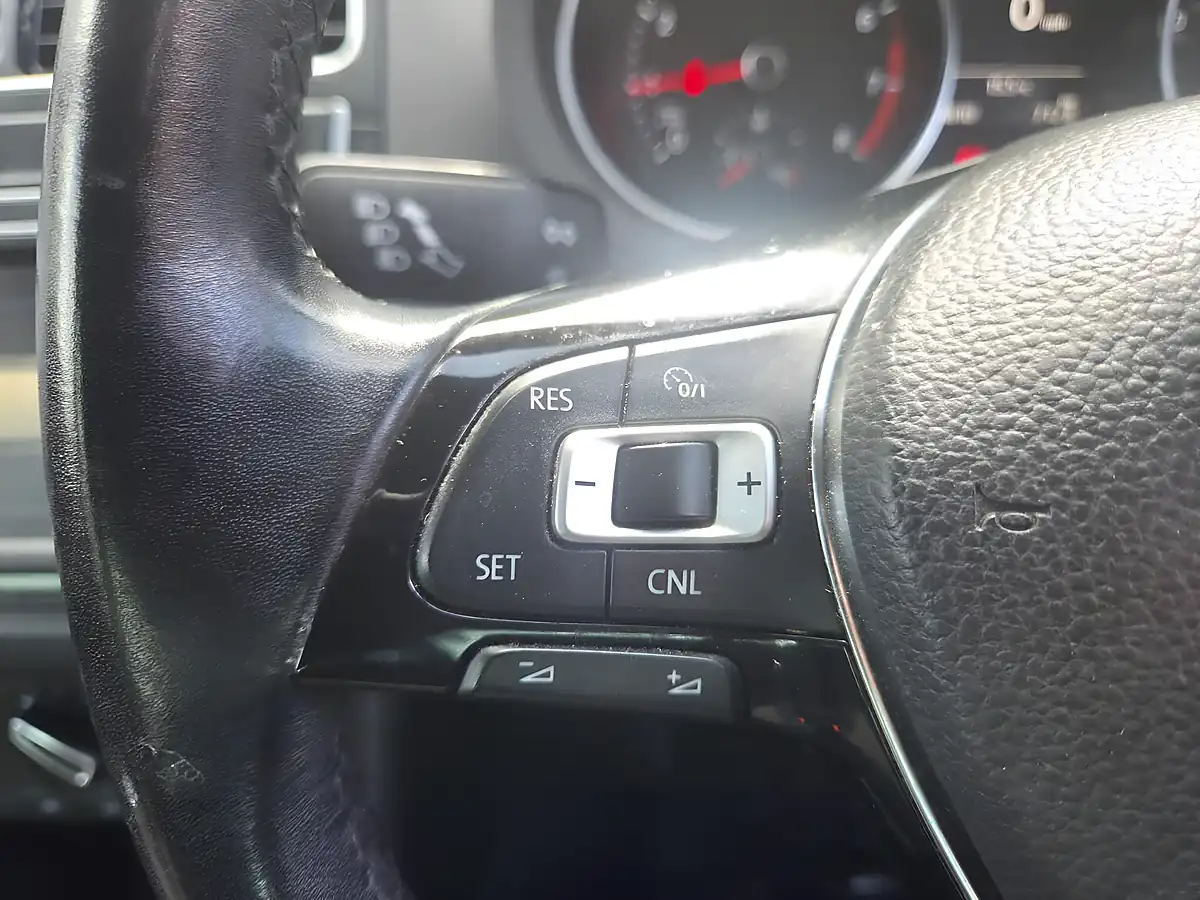 Used 2017 Volkswagen Polo Bluemotion Tech Match Edition Grey - Interior and Exterior details 14