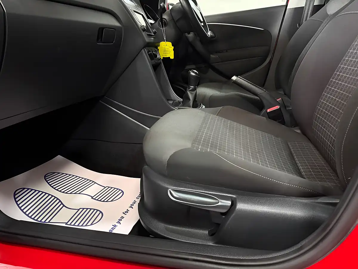 Used 2017 Volkswagen Polo Bluemotion Tech Match Edition Red - Interior and Exterior details 8