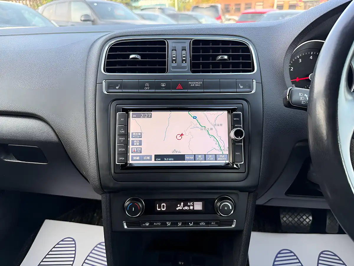 Used 2017 Volkswagen Polo Bluemotion Tech Match Edition Silver - Interior and Exterior details 14