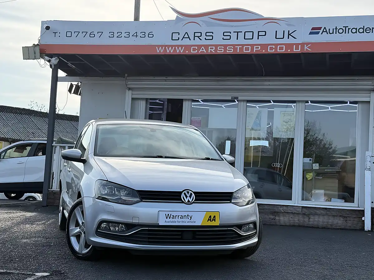 Used 2017 Volkswagen Polo Bluemotion Tech Match Edition Silver - Interior and Exterior details 6