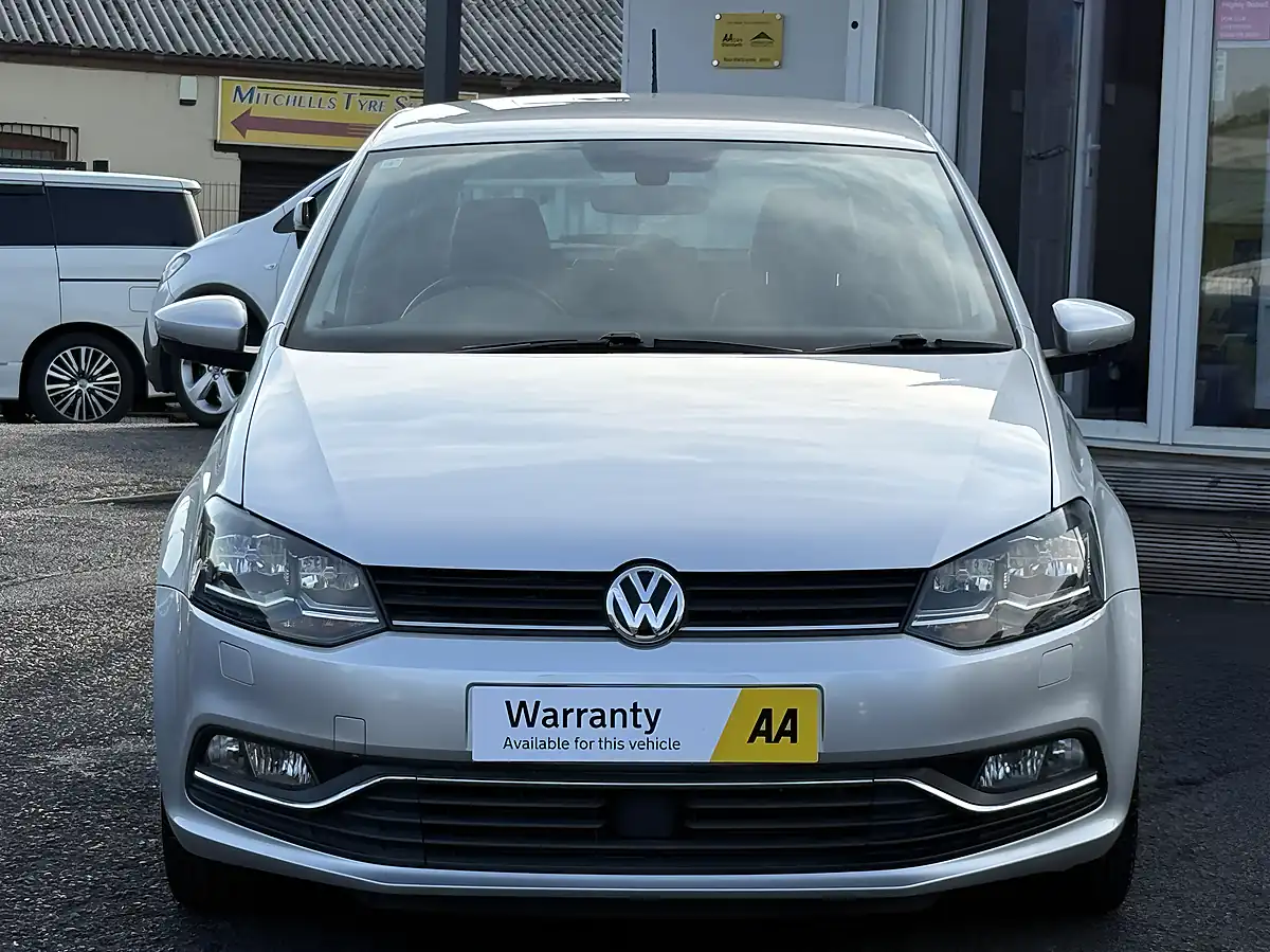 Used 2017 Volkswagen Polo Bluemotion Tech Match Edition Silver - Interior and Exterior details 7