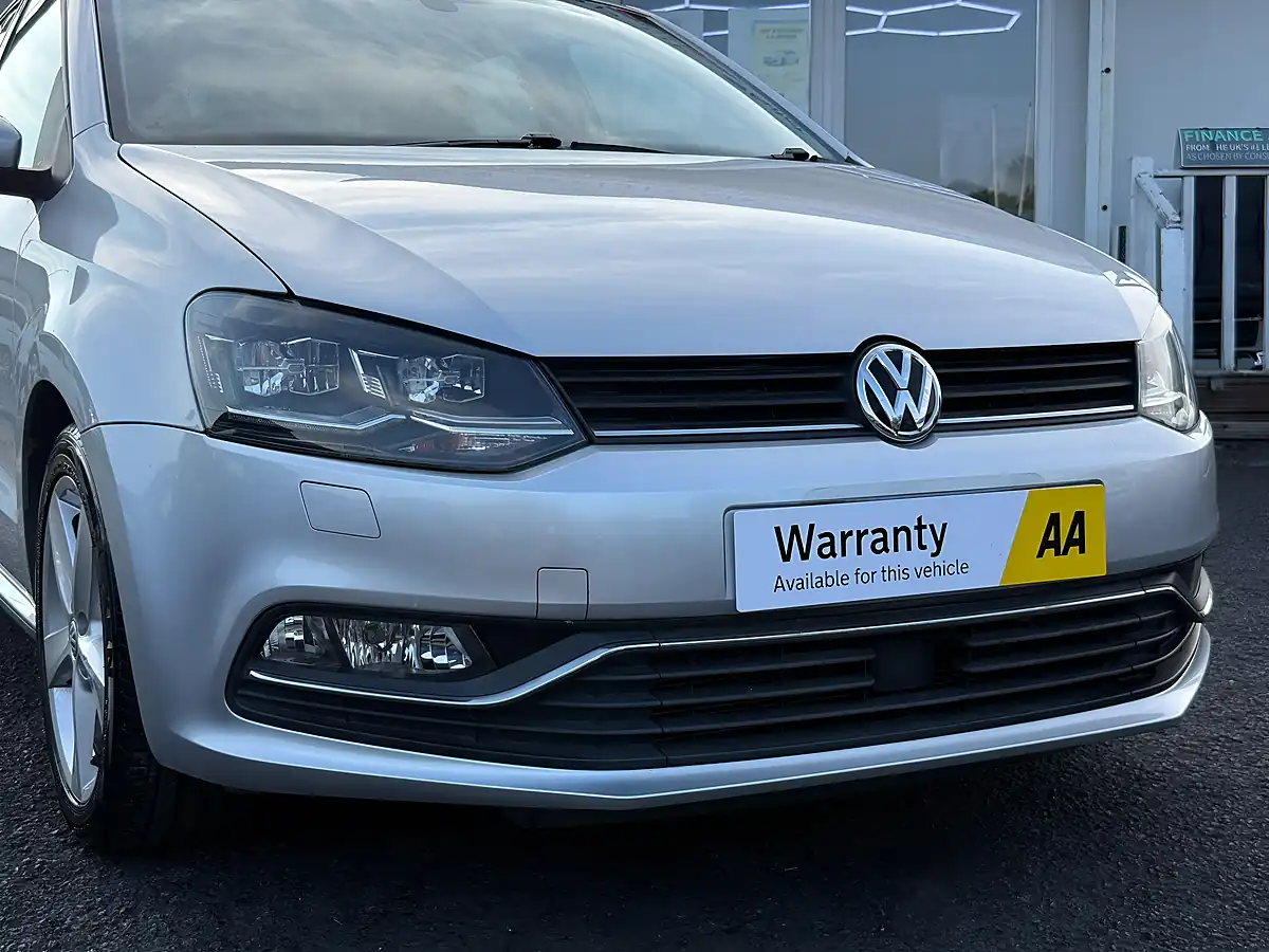 Used 2017 Volkswagen Polo Bluemotion Tech Match Edition Silver - Interior and Exterior details 9