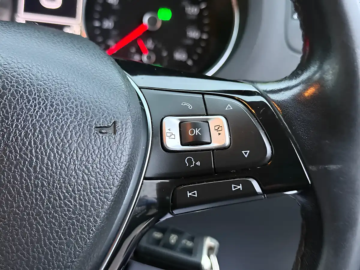 Used 2017 Volkswagen Polo Bluemotion Tech Match Edition Silver - Interior and Exterior details 18