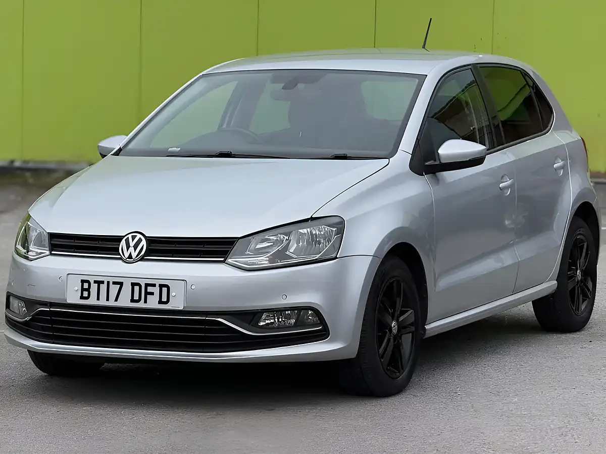 Used 2017 Volkswagen Polo Bluemotion Tech Match Edition Silver - Interior and Exterior details 2