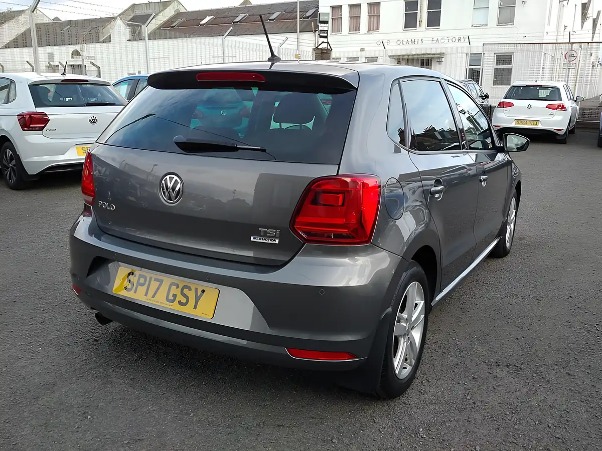 Used 2017 Volkswagen Polo Bluemotion Tech Match Grey - Interior and Exterior details 6