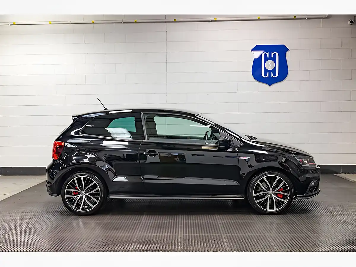 Used 2017 Volkswagen Polo GTI Black - Interior and Exterior details 15