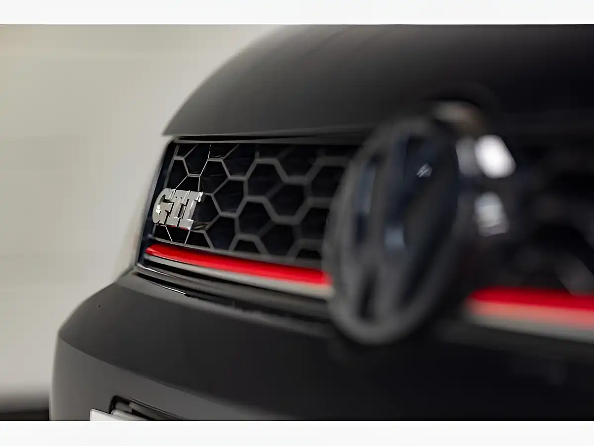 Used 2017 Volkswagen Polo GTI Black - Interior and Exterior details 17