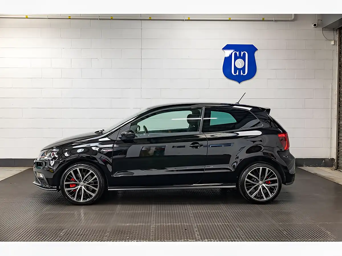 Used 2017 Volkswagen Polo GTI Black - Interior and Exterior details 4