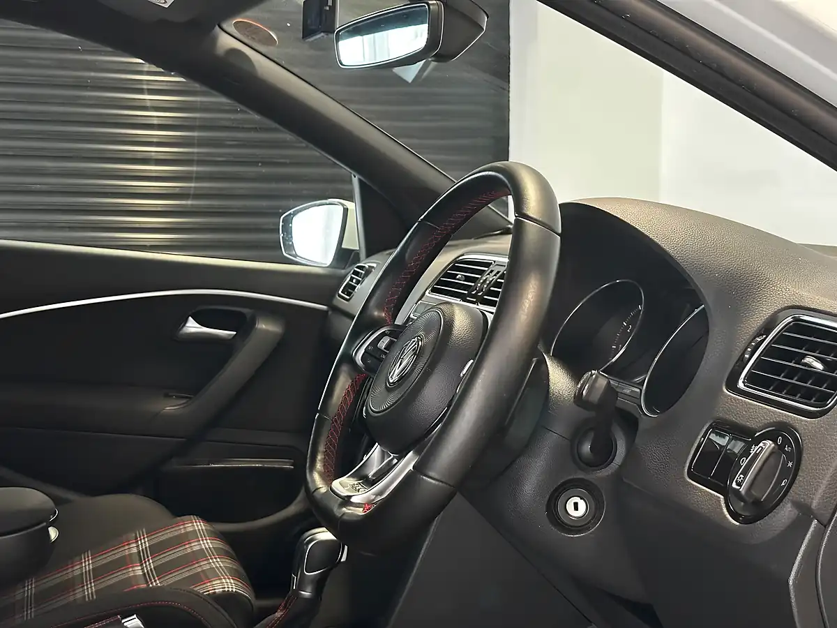 Used 2017 Volkswagen Polo GTI Pure White - Interior and Exterior details 2