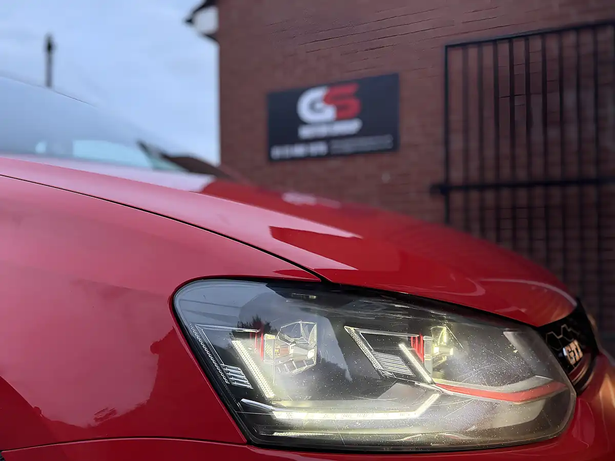 Used 2017 Volkswagen Polo GTI Red - Interior and Exterior details 13