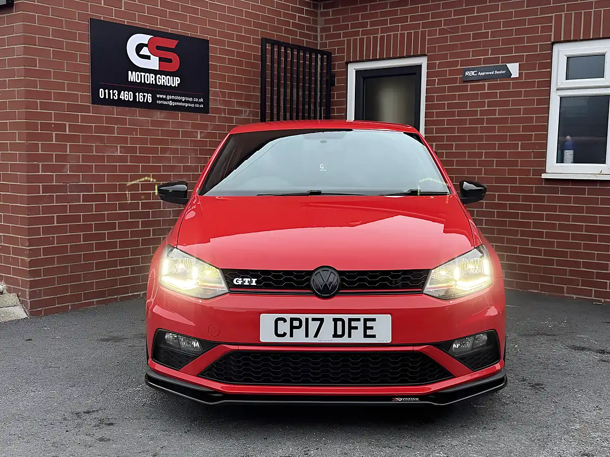 Used 2017 Volkswagen Polo GTI Red - Interior and Exterior details 3