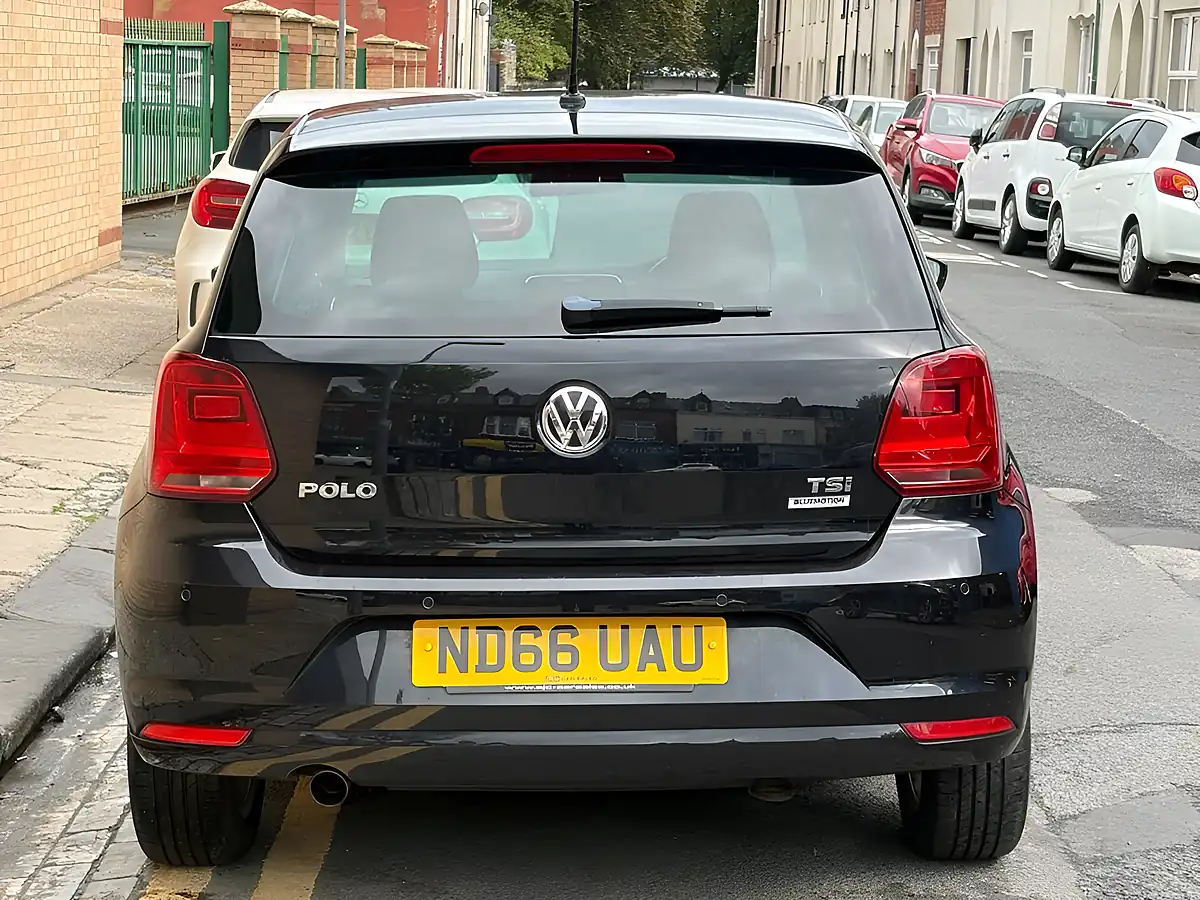 Used 2017 Volkswagen Polo Match Black - Interior and Exterior details 5