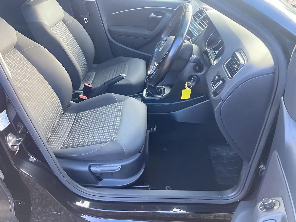Used 2017 Volkswagen Polo Match Edition Black - Interior and Exterior details 6