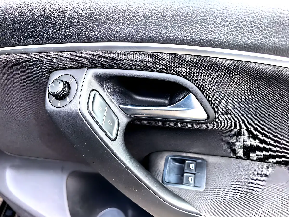 Used 2017 Volkswagen Polo Match Edition Black - Interior and Exterior details 11