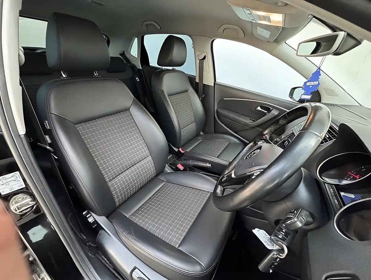 Used 2017 Volkswagen Polo Match Edition Black - Interior and Exterior details 11