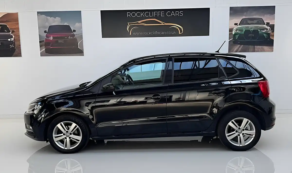 Used 2017 Volkswagen Polo Match Edition Black - Interior and Exterior details 3