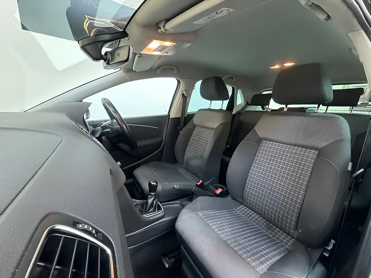 Used 2017 Volkswagen Polo Match Edition Black - Interior and Exterior details 11