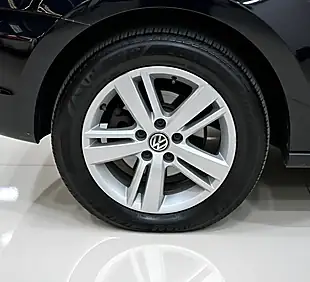 Used 2017 Volkswagen Polo Match Edition Black - Interior and Exterior details 17
