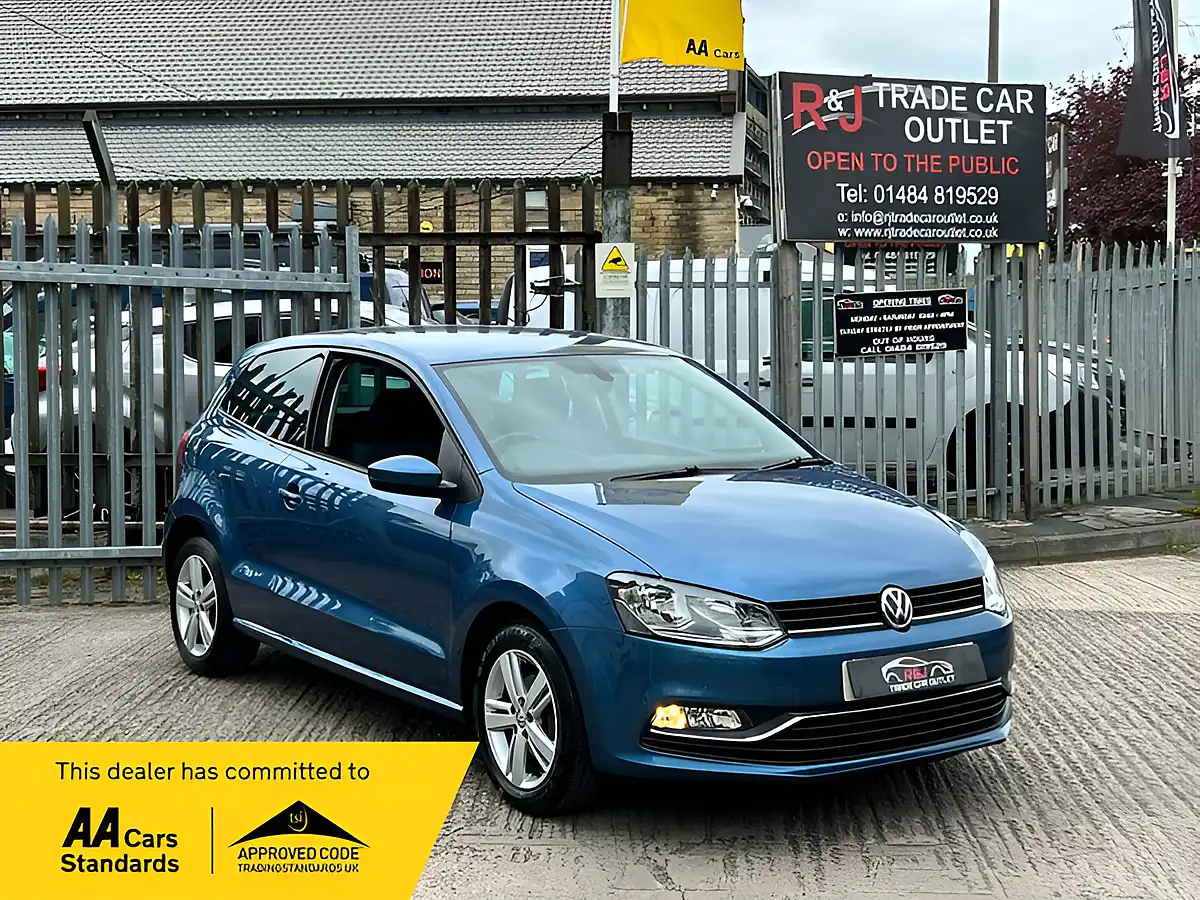 Used 2017 Volkswagen Polo Match Edition Blue - Front View