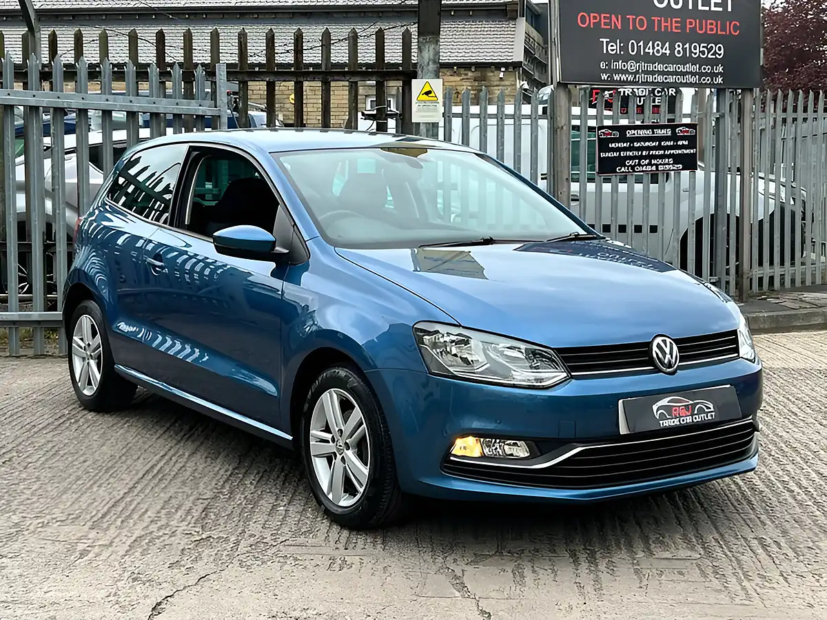 Used 2017 Volkswagen Polo Match Edition Blue - Interior and Exterior details 5