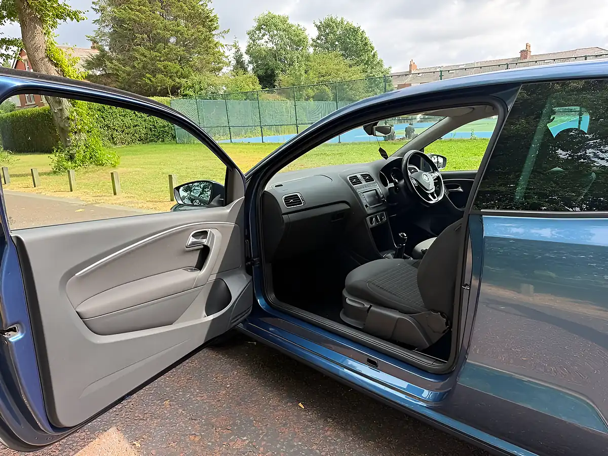 Used 2017 Volkswagen Polo Match Edition Blue - Interior and Exterior details 11