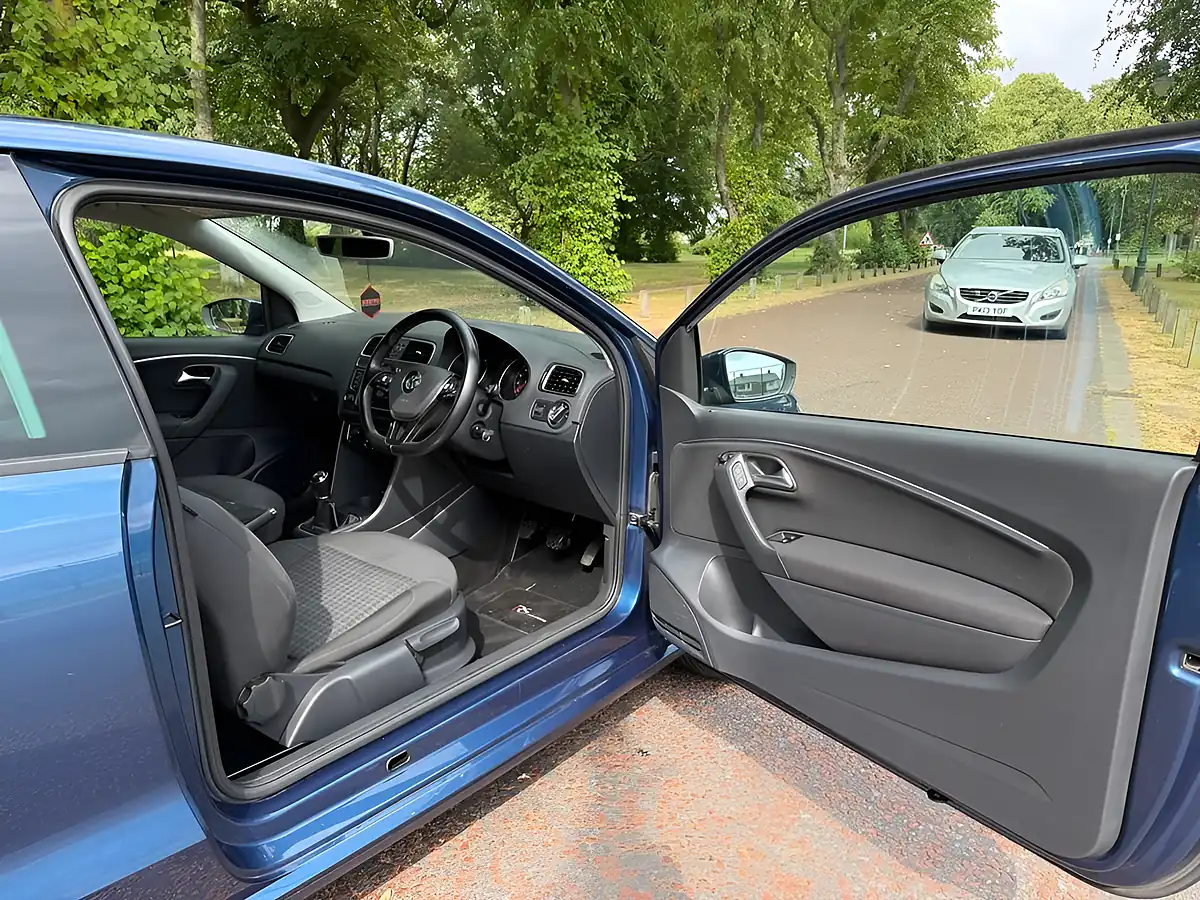 Used 2017 Volkswagen Polo Match Edition Blue - Interior and Exterior details 7
