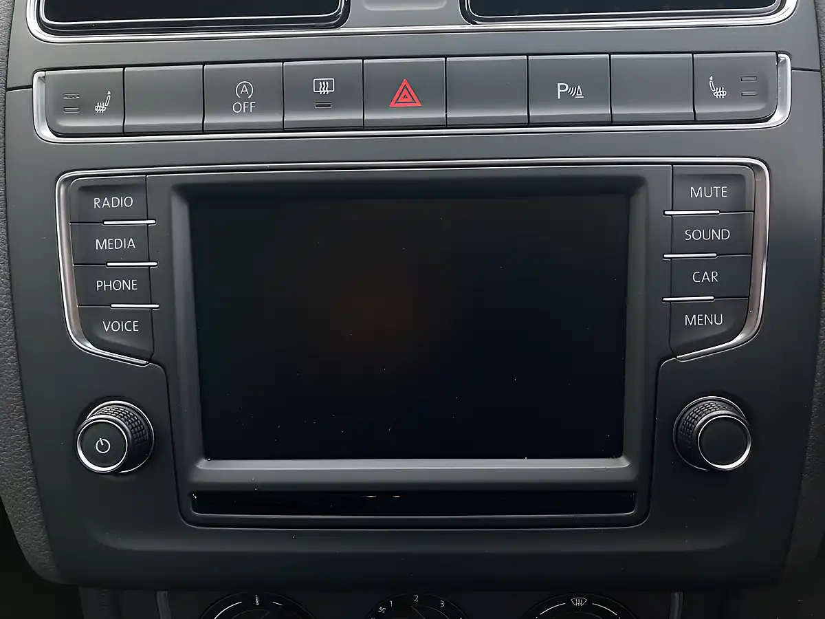 Used 2017 Volkswagen Polo Match Edition Blue - Interior and Exterior details 17