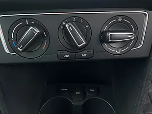Used 2017 Volkswagen Polo Match Edition Blue - Interior and Exterior details 18