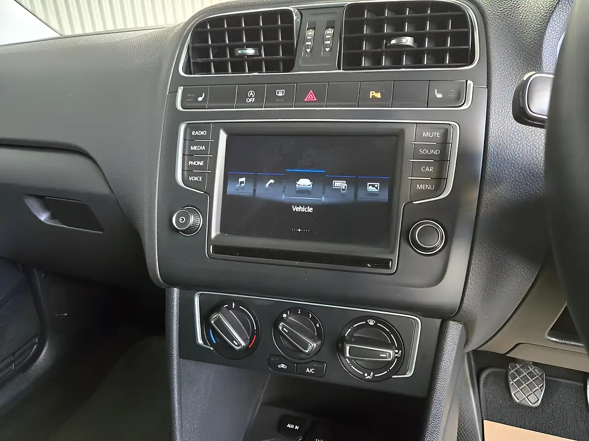 Used 2017 Volkswagen Polo Match Edition Blue - Interior and Exterior details 13