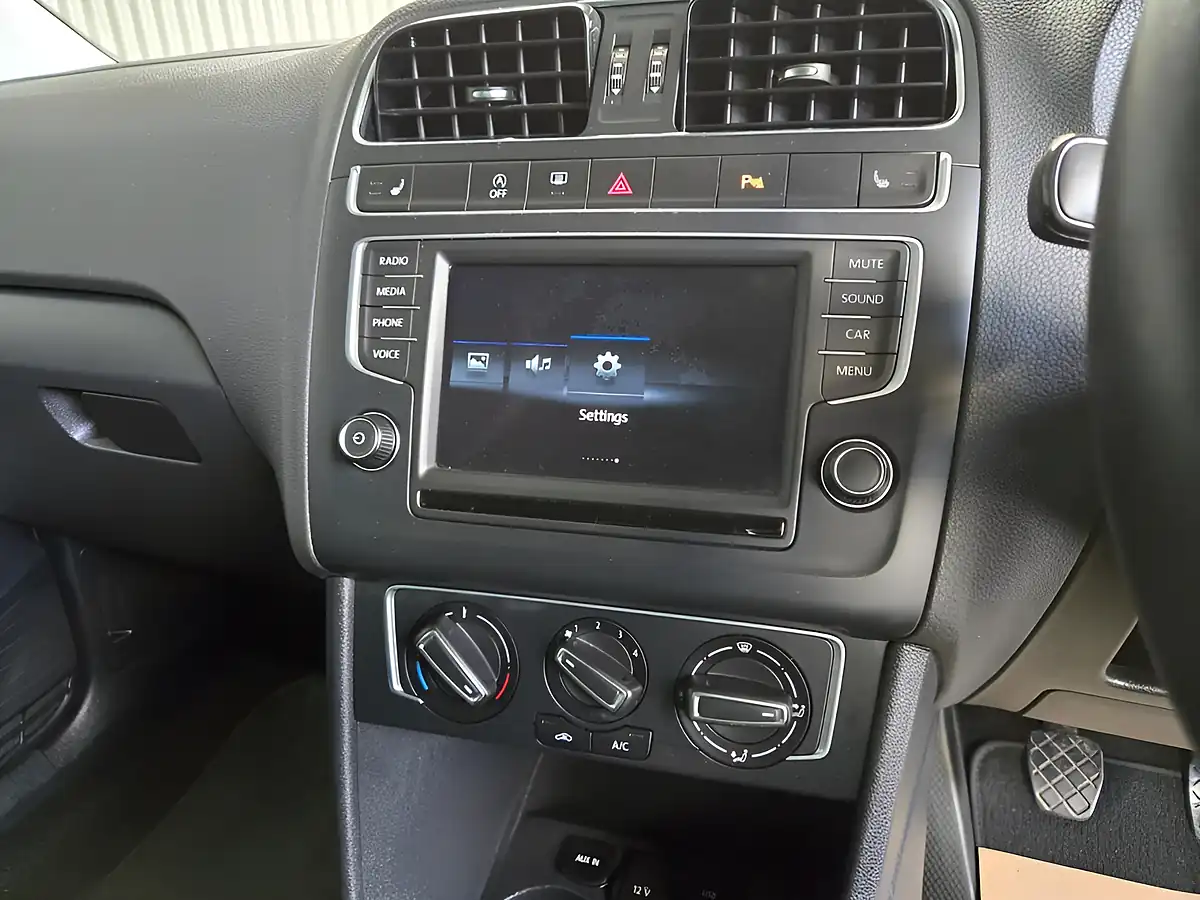 Used 2017 Volkswagen Polo Match Edition Blue - Interior and Exterior details 14