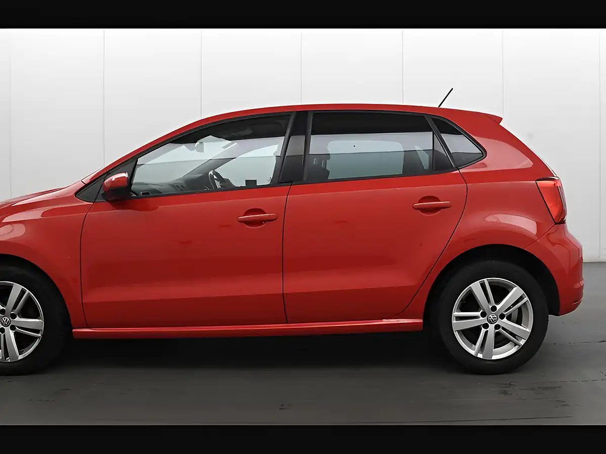 Used 2017 Volkswagen Polo Match Edition Flash Red - Interior and Exterior details 10