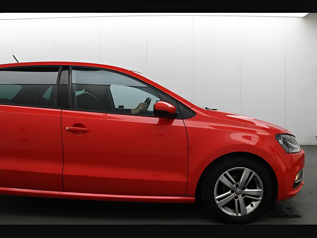Used 2017 Volkswagen Polo Match Edition Flash Red - Interior and Exterior details 17