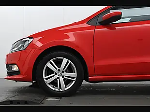 Used 2017 Volkswagen Polo Match Edition Flash Red - Interior and Exterior details 7