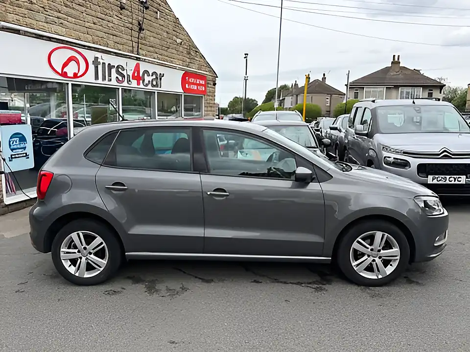 Used 2017 Volkswagen Polo Match Edition Grey - Interior and Exterior details 5