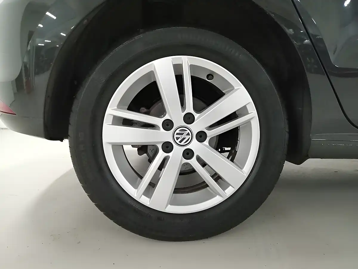 Used 2017 Volkswagen Polo Match Edition Grey - Interior and Exterior details 19
