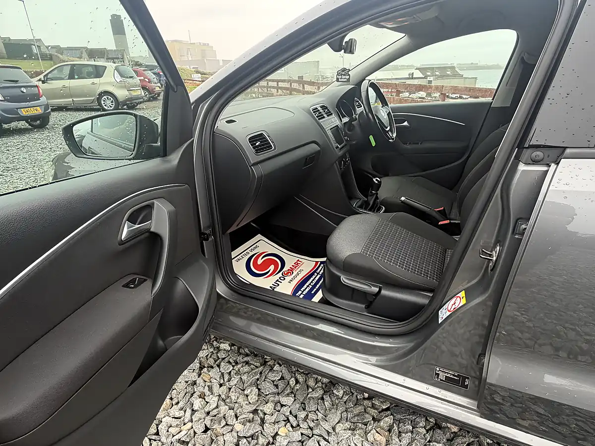 Used 2017 Volkswagen Polo Match Edition Grey - Interior and Exterior details 10