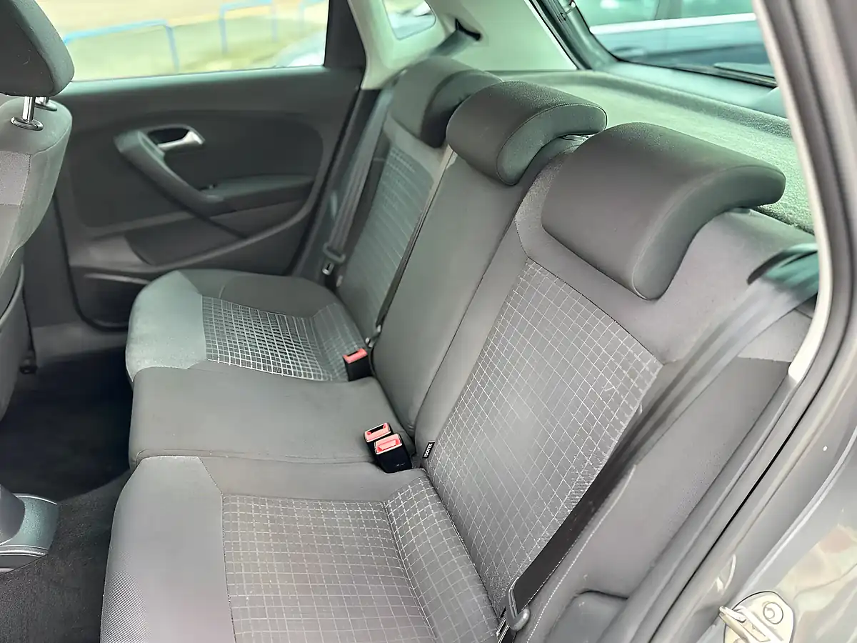 Used 2017 Volkswagen Polo Match Edition Grey - Interior and Exterior details 9