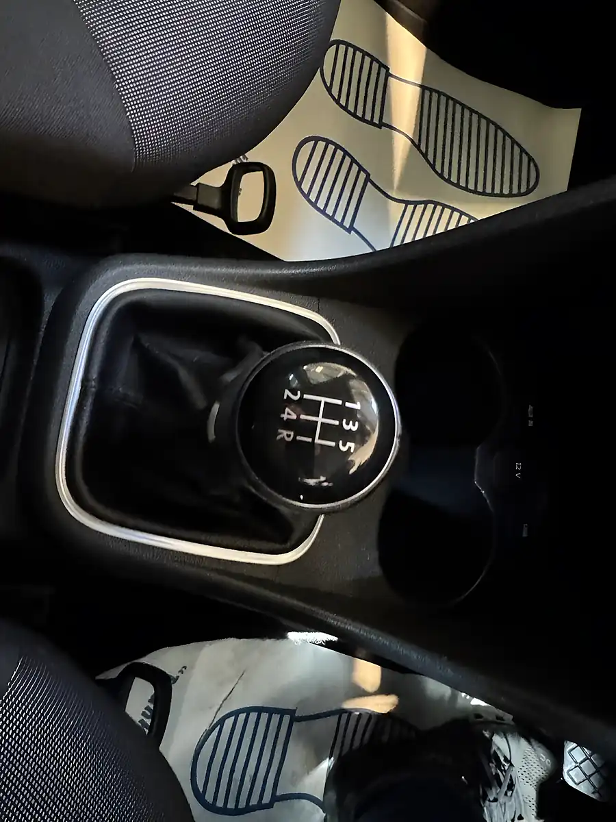 Used 2017 Volkswagen Polo Match Edition Grey - Interior and Exterior details 14