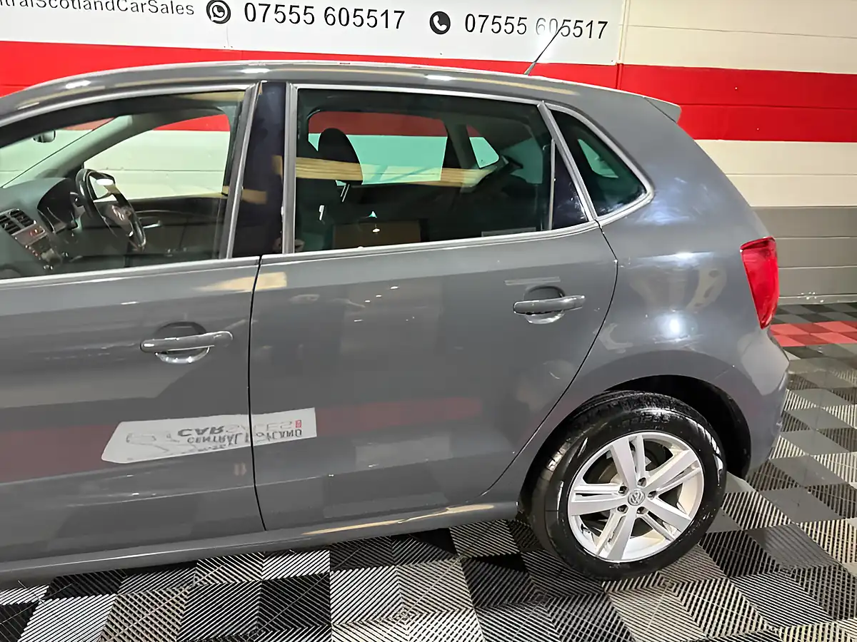 Used 2017 Volkswagen Polo Match Edition Grey - Interior and Exterior details 10